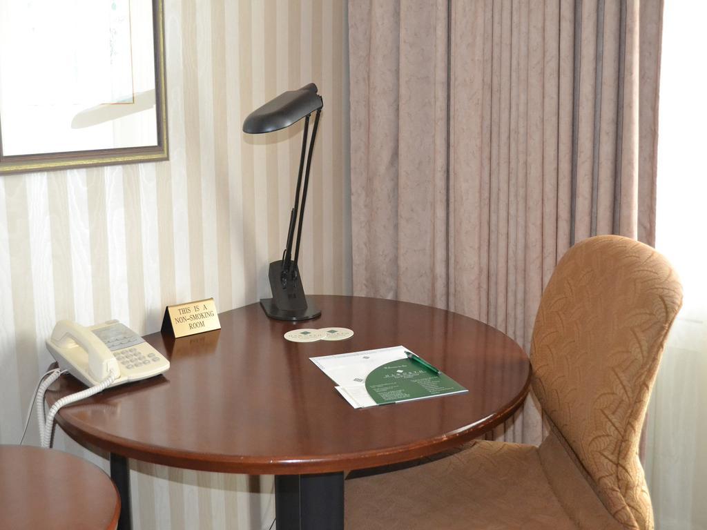 Haworth Inn & Conference Center Holland Habitación foto